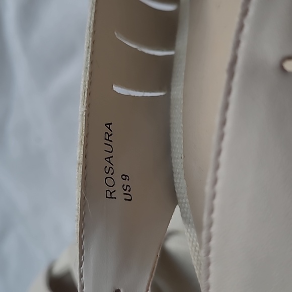 Size 9 cream open toed platform high heel shoes - Picture 6 of 6